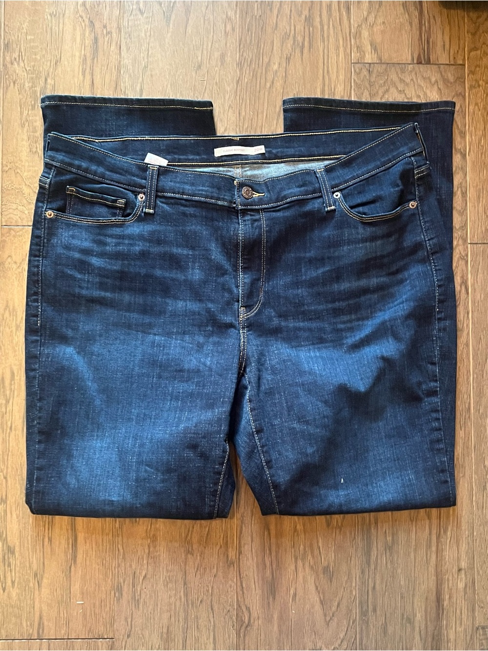 Levi's classic bootcut jeans in dark blue denim women’s size 20W
